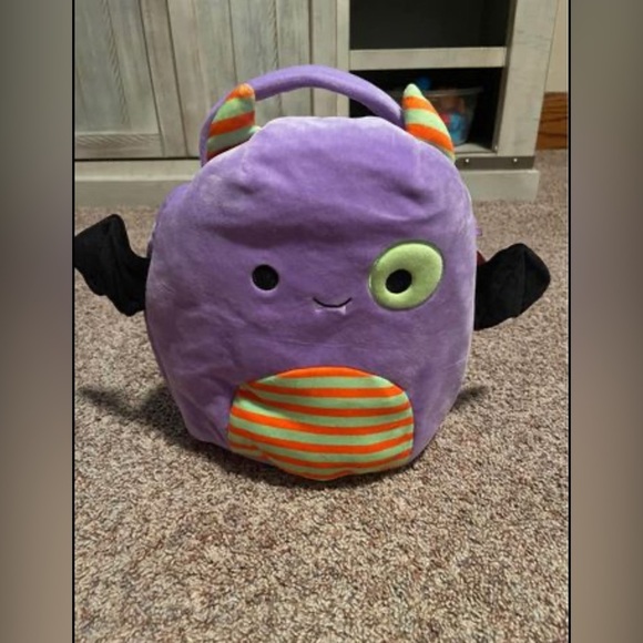 Squishmallow official Kelly toy Halloween 2022 blaze the bat - Picture 1 of 1